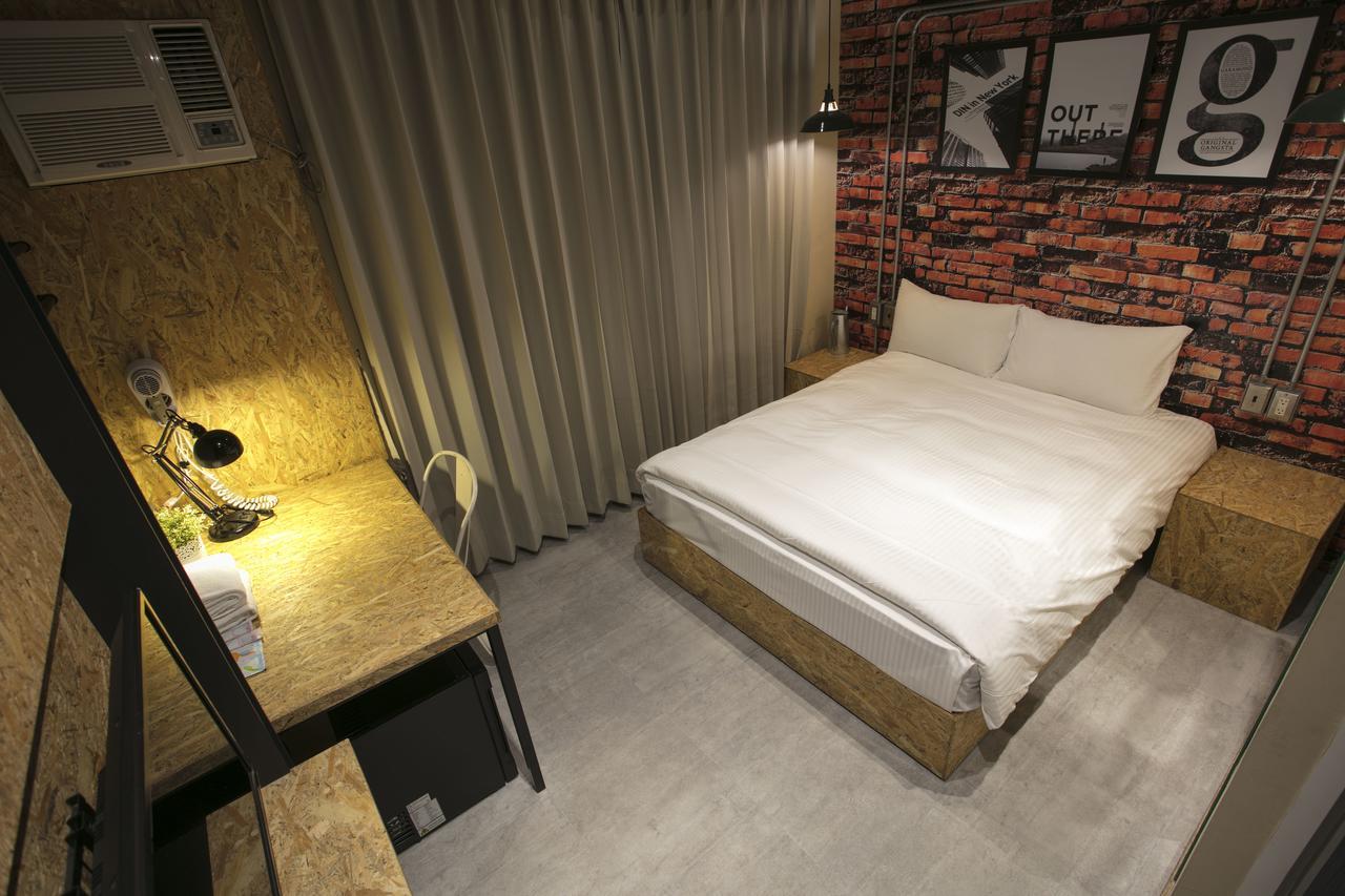 تايتشونغ Loft Hostel Fengjia المظهر الخارجي الصورة